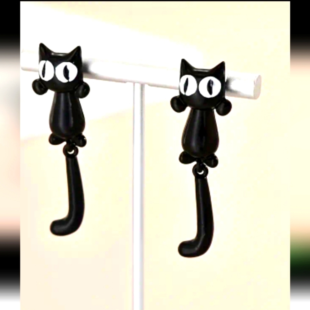Tic Tock Kit Cat Cat Collar Earrings Silver Plated Vintage Style.